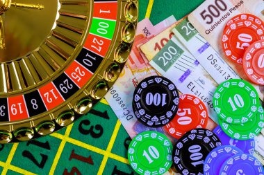 erek 19 platform interface showing sports and casino game selection